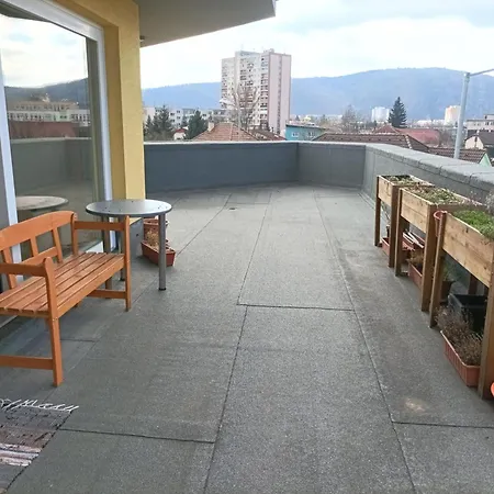 Apartamento Ansat Opatovská 20 *